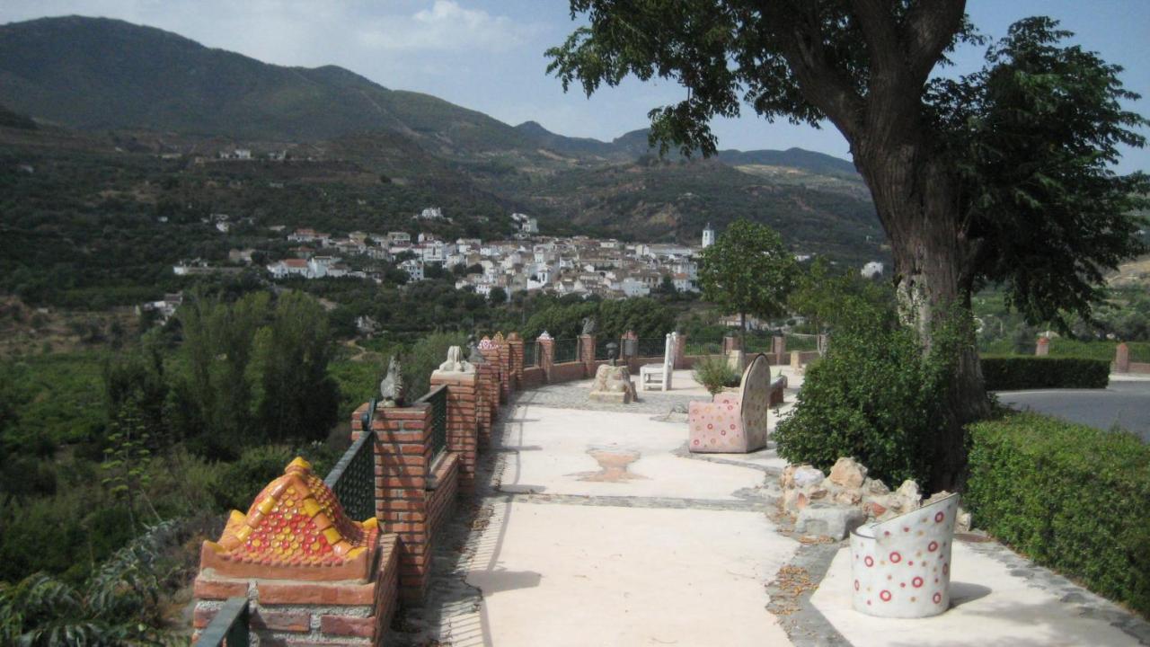 Hostal Y Apartamento Rural Los Naranjos Melegis Εξωτερικό φωτογραφία