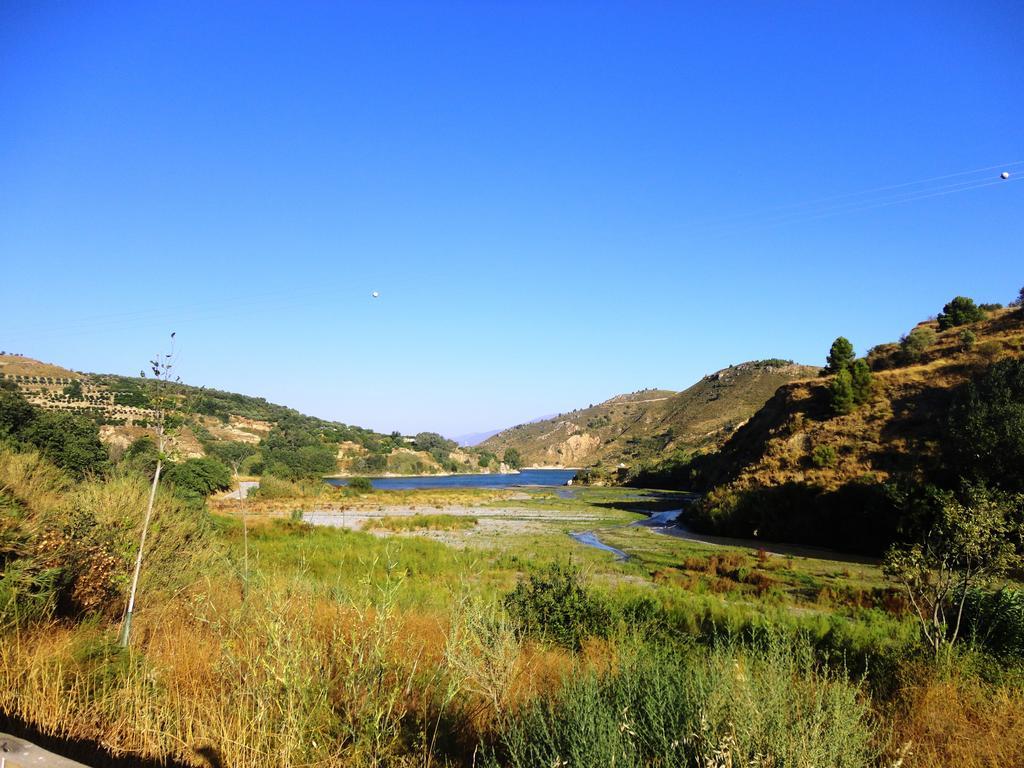 Hostal Y Apartamento Rural Los Naranjos Melegis Δωμάτιο φωτογραφία