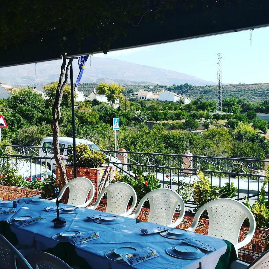 Hostal Y Apartamento Rural Los Naranjos Melegis Εξωτερικό φωτογραφία